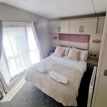 Griffiths Getaway * Pickering